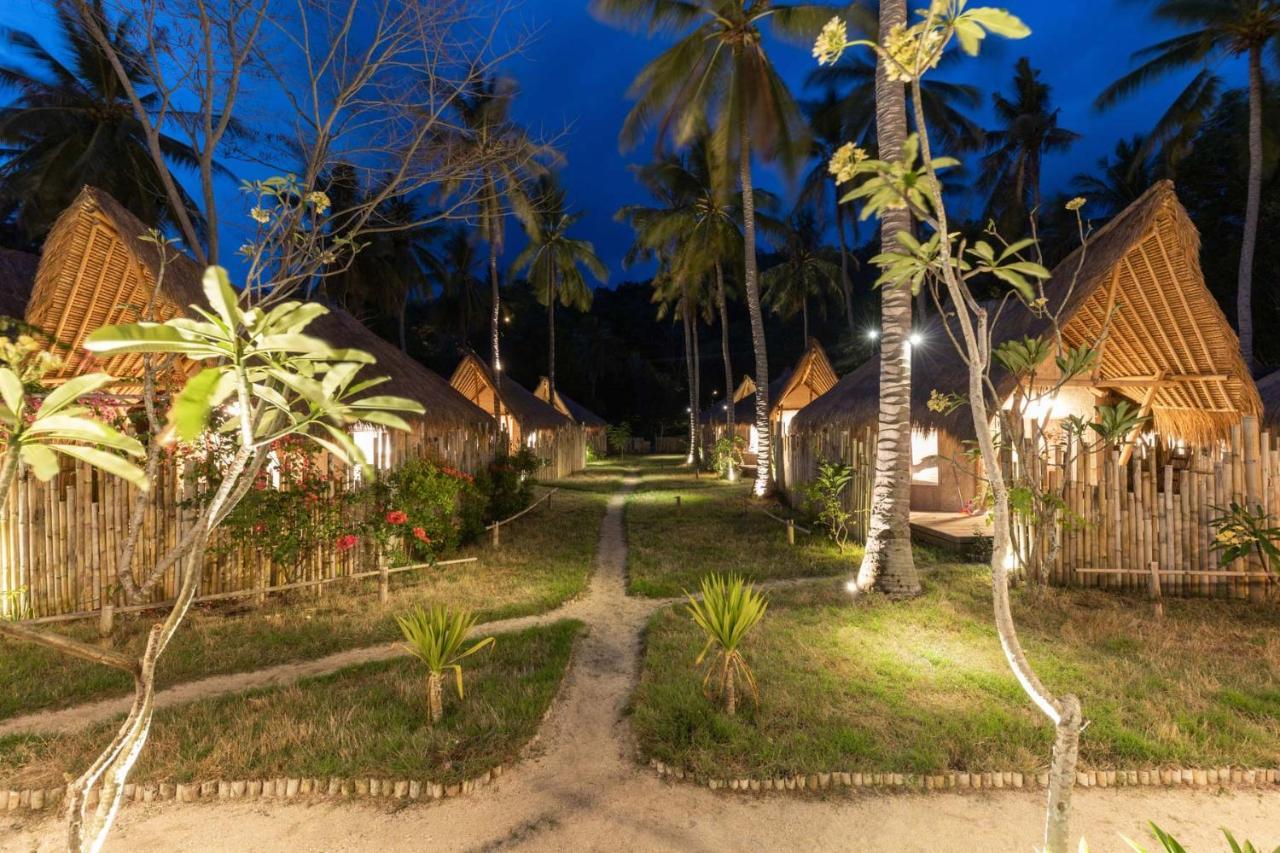 Amahelia Luxury Resort & Restaurant - Gili Asahan Εξωτερικό φωτογραφία